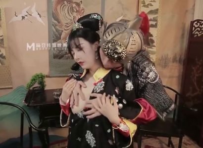 Tướng quân làm tình với hoàng hậu từ đằng sau